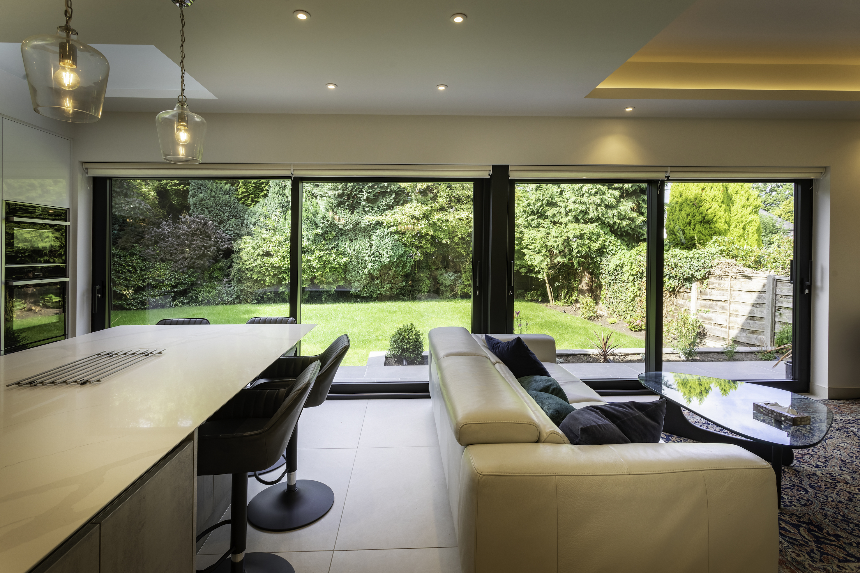 Seamless Views